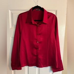 Women’s Blouse